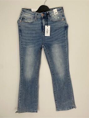 Judy Blue NWT Slim Bootcut High Rise light Blue 7/28